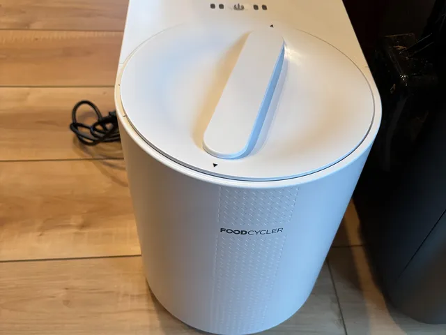 Image may contain: Appliance, Device, Electrical Device, and Washer