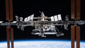 Key Senate staffer is “begging” NASA to get on with commercial space stations