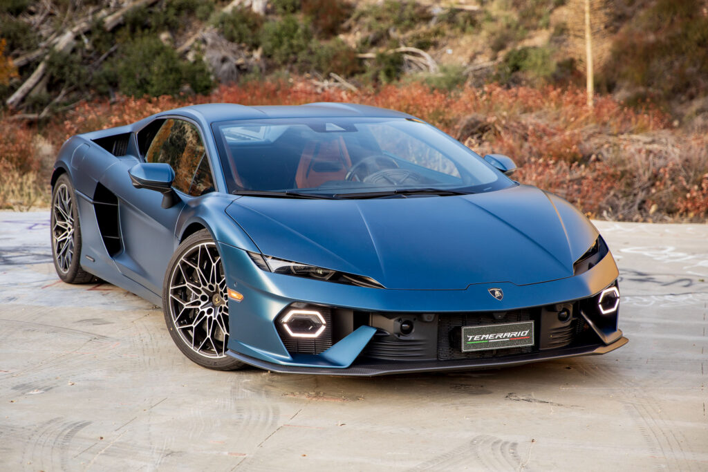 A blue Lamborghini Temerario front 3/4