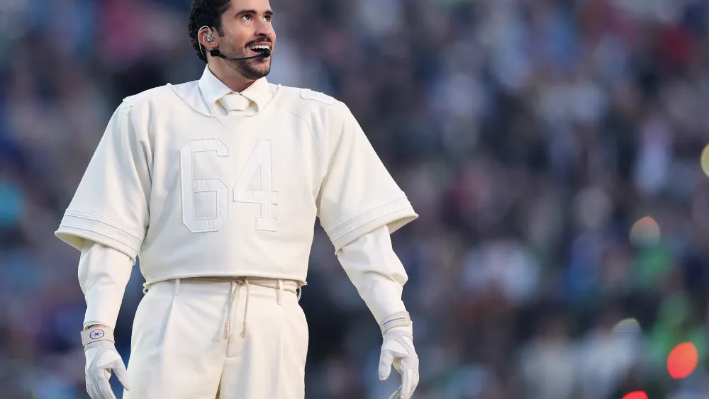 Bad Bunny Wins Big at Premio Lo Nuestro 2026