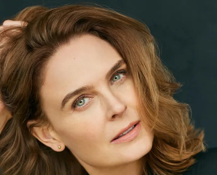 Emily Deschanel to Star in NBC Pilot From Dean Georgaris, John Fox