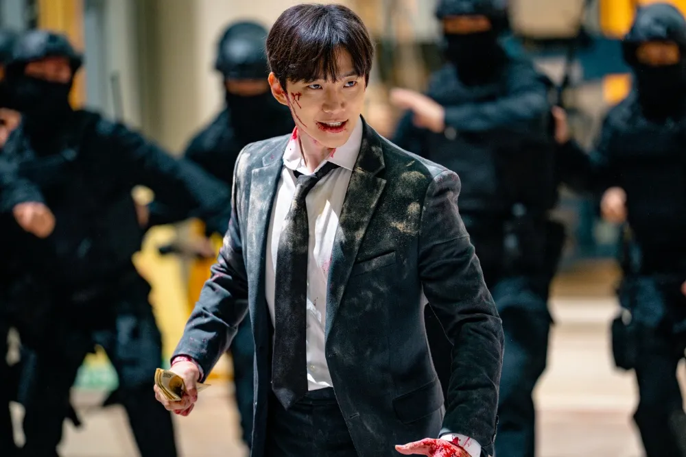 Lee Jun-ho on 'Cashero' Success, 'Veteran 3' Villain Role