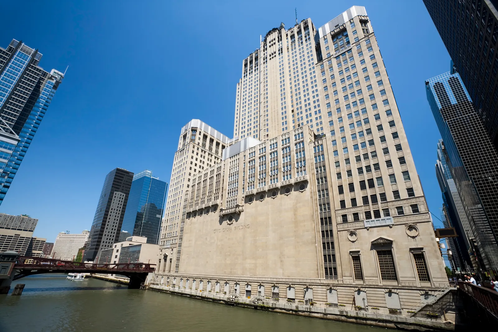 What to Do in Chicago If Youre Here for Business