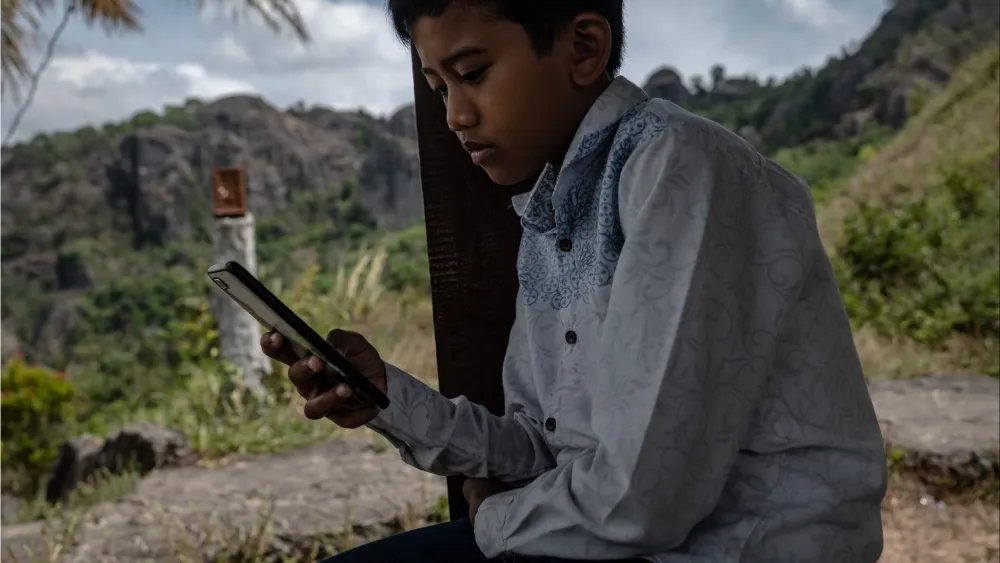 Indonesia Bans Social Media for Under-16s, Following Australia's Lead