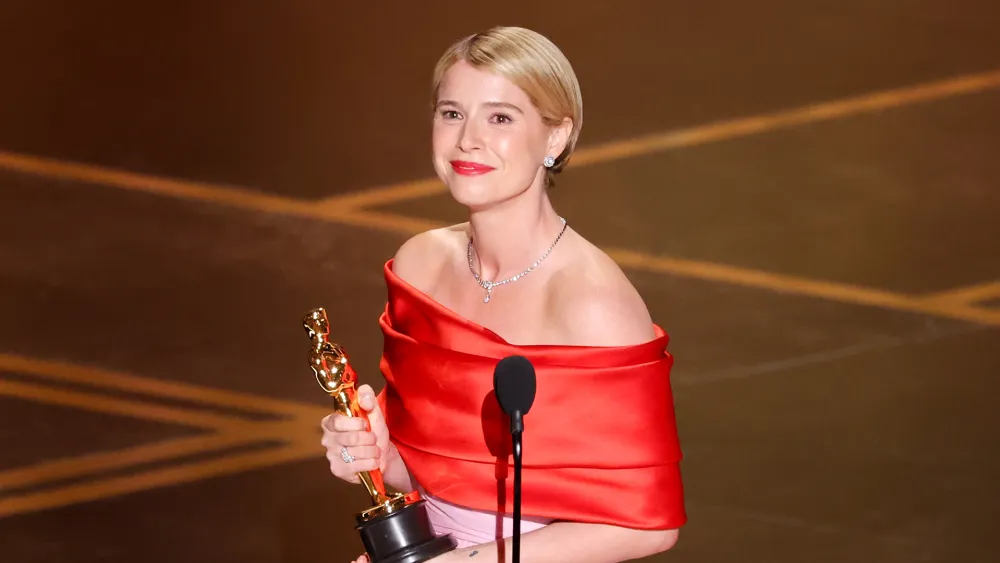 Ireland Reacts to Jessie Buckley's 'Historic' Oscars Best Actress Win