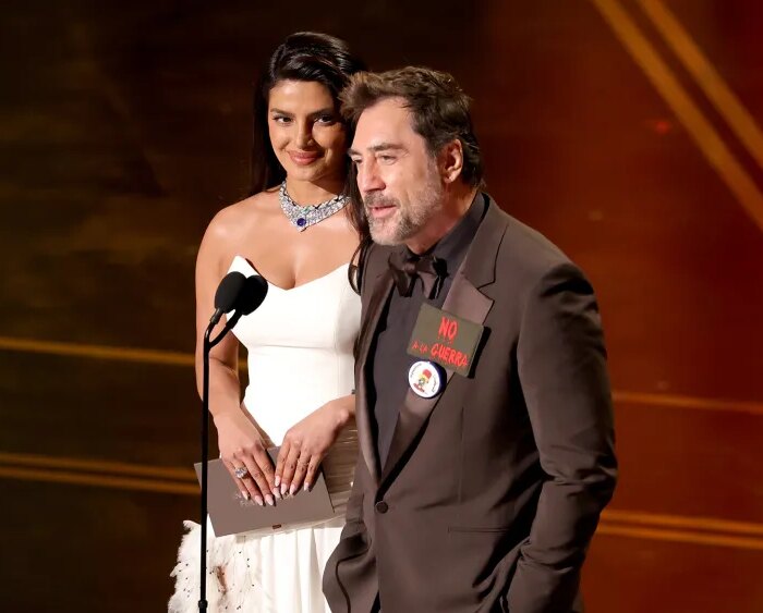 Javier Bardem at Oscars Says 'No to War and Free Palestine'