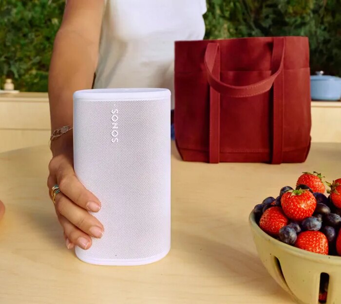 Portable Sonos Play speaker leaks on Canadian Best Buy