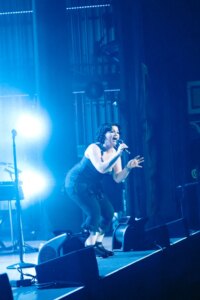 Rising U.K. Singer Establishes Her Queendom in L.A.