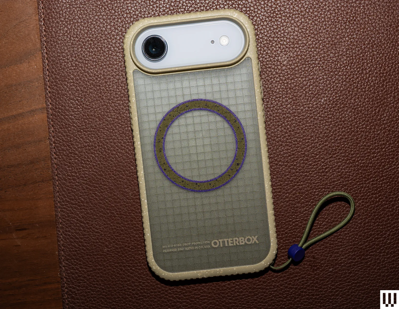 OtterBox Sole Series Case.
