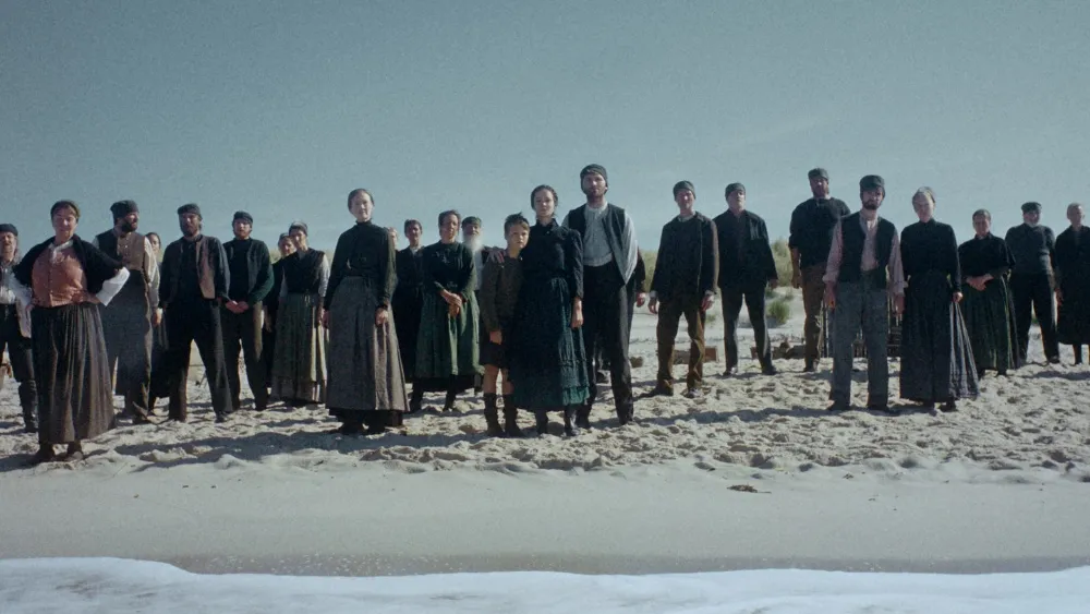 A Brechtian Period Drama Puts Memory on Trial