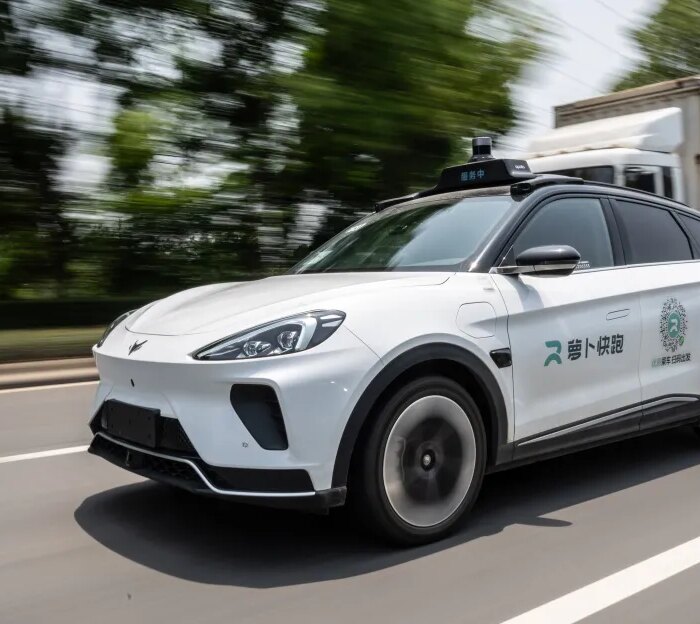 Baidu’s robotaxis froze in traffic creating chaos