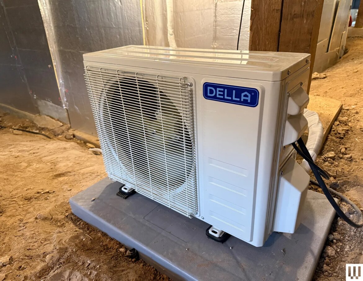 Image may contain Device Electrical Device Appliance and Washer