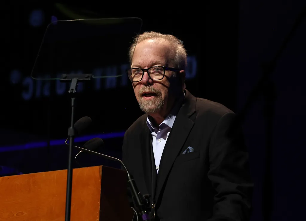 Songwriter of 'The Gambler,' Other Country Hits Was 73