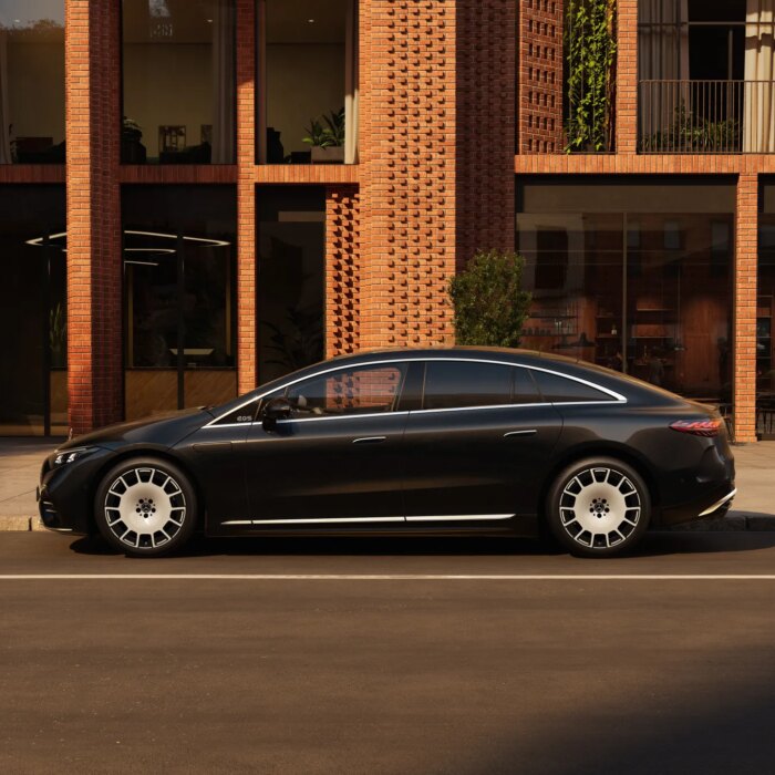 Mercedes-Benz EQS 580 4MATICLack: MANUFAKTUR black sparklingInnen: Exclusiv Nappa macchiatobeige / spacegrey Mercedes-Benz EQS 580 4MATIC | Energieverbrauch kombiniert: 19,5-16,2 kWh/100 km | CO₂-Emissionen kombiniert: 0 g/km | CO₂-Klasse: A Mercedes-Benz EQS 580 4MATICLack: MANUFAKTUR black sparklingInnen: Exclusiv Nappa macchiatobeige / spacegrey Mercedes-Benz EQS 580 4MATIC | Energieverbrauch kombiniert: 19,5-16,2 kWh/100 km | CO₂-Emissionen kombiniert: 0 g/km | CO₂-Klasse: A