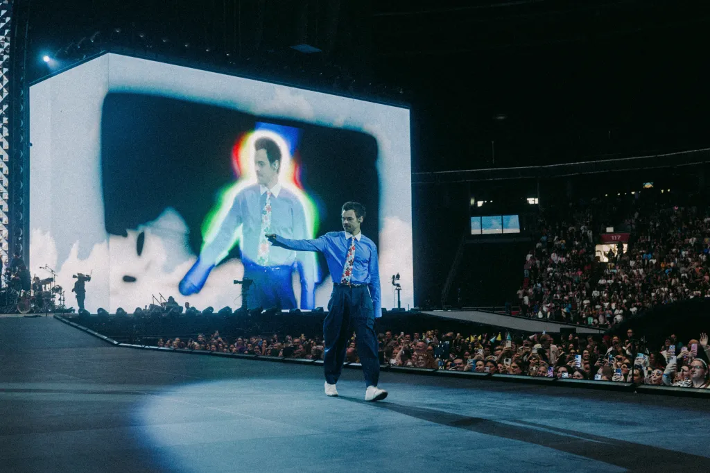 Harry Styles Electrifies Amsterdam With'Together' Tour: Concert Review