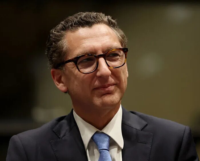Maxime Saada Denies There Is a Blacklist for Those Who Signed Petition