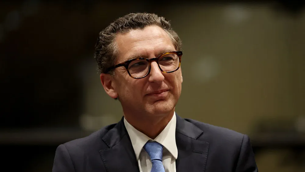 Maxime Saada Denies There Is a Blacklist for Those Who Signed Petition