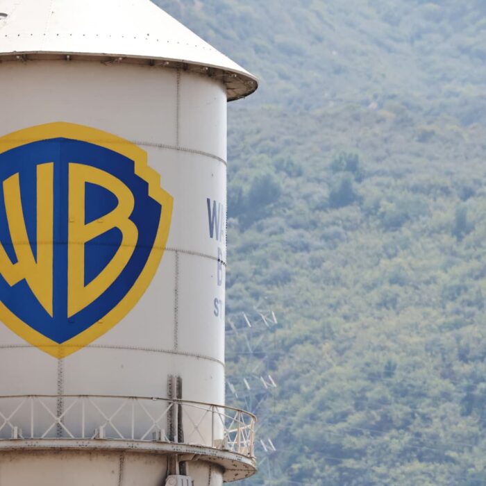 Warner Bros. Discovery books $2.9B net loss tied to Paramount deal
