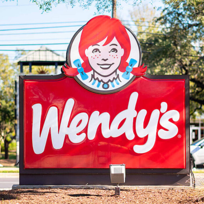 Wendy's taps former Potbelly CEO Bob Wright to lead burger chain