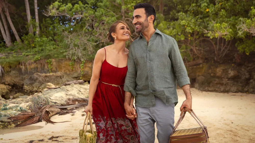 A Happy Romcom Return for Jennifer Lopez