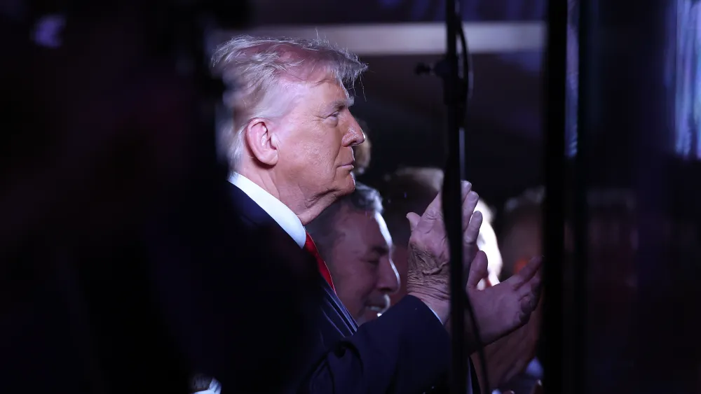 Donald Trump Booed at NBA Finals in New York City