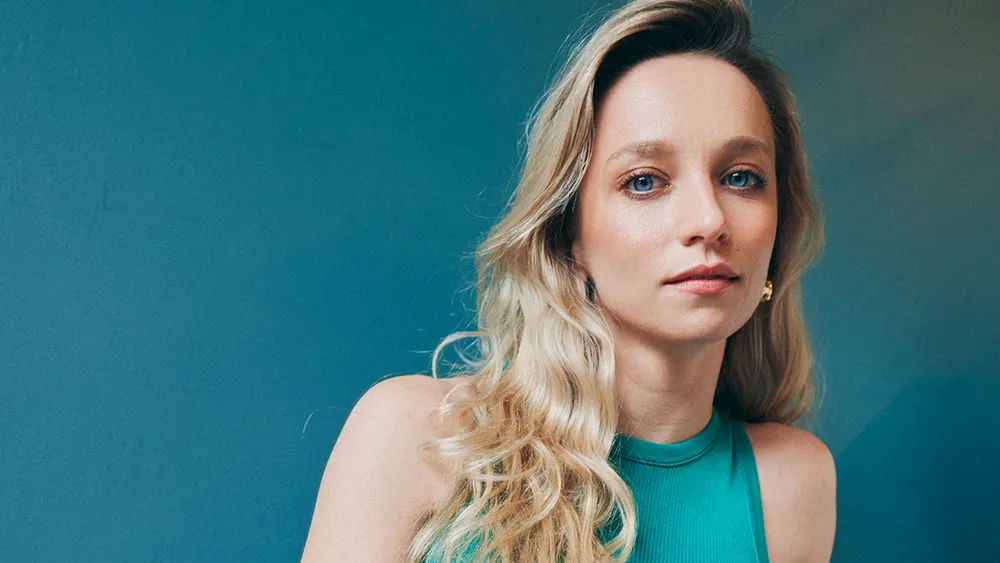 Molly Windsor Signs With Anonymous Content