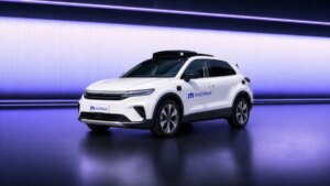 Self-driving tech supplier Mobileye wants to be part of the robotaxi revolution — again