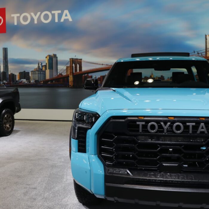 Toyota gains on GM in U.S. sales as hybrids grow, EVs stall