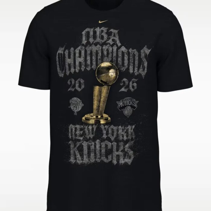 Nike New York Knicks 2025-26 Champions T-Shirt