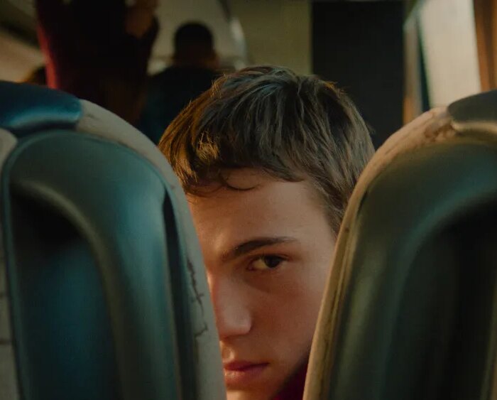 '3 Weeks After' Director on Tackling 'Everyday' Peer Violence, Suicide
