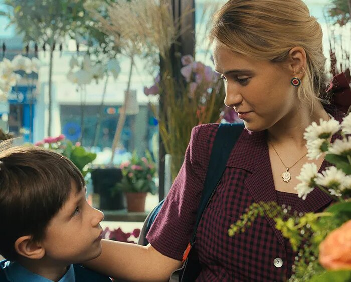 'How to Breathe Under Water' Review: An Empathetic Crowdpleaser