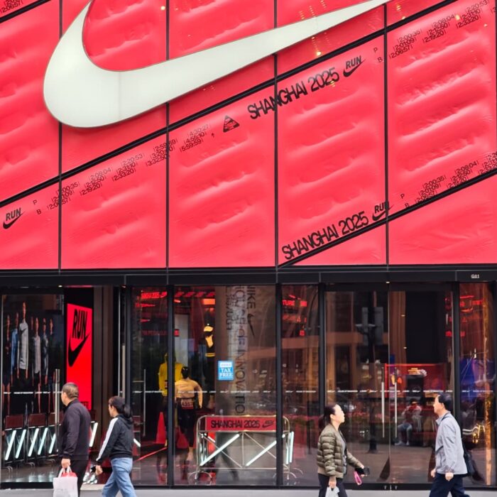 Nike to cut off thousands of online distributors in China