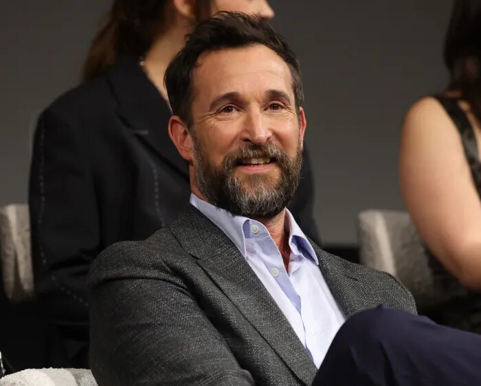 Noah Wyle Was Offered 'Tons' of Roles but 'Couldn't Get Out' of 'ER'