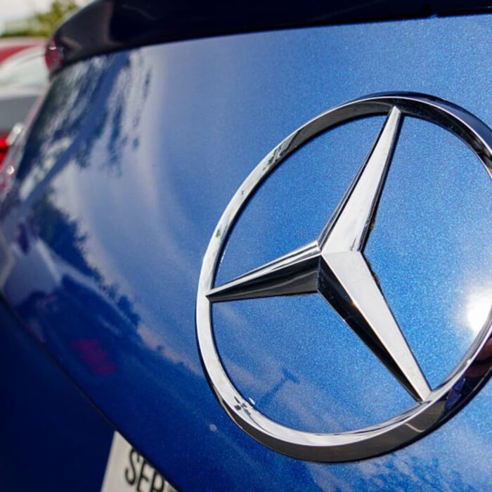 Senate passes China auto bill that could bar Mercedes-Benz from U.S.