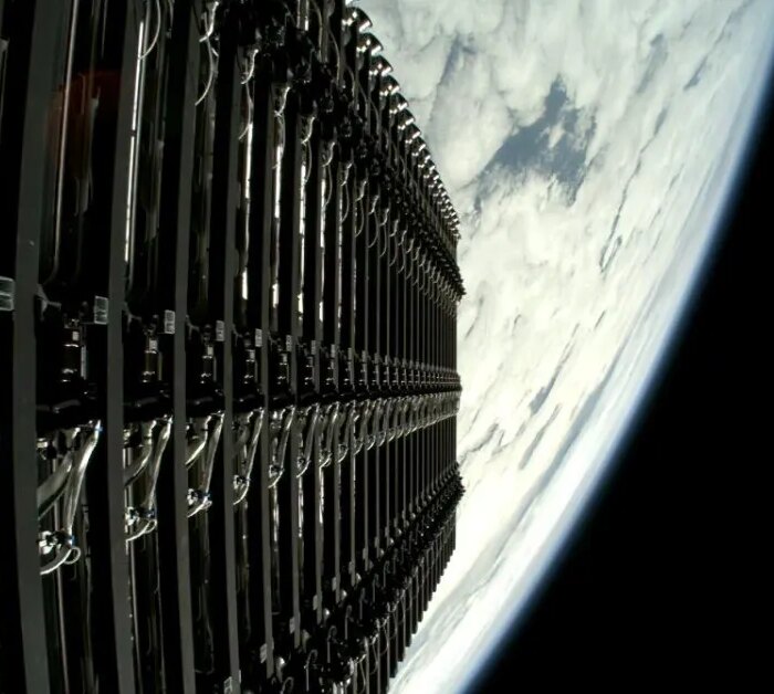 SpaceX is on track for record-setting Starlink deployments