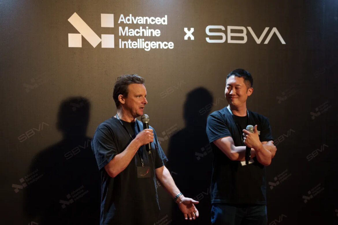 Alexandre LeBrun (AMI Labs CEO) JP Lee (SBVA CEO)